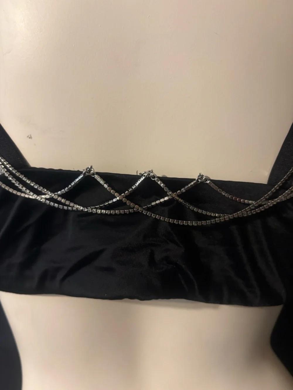 Victoria's Secret Black Front-Closure Smooth T-Shirt Bra with Chain back - Picture 4 of 6